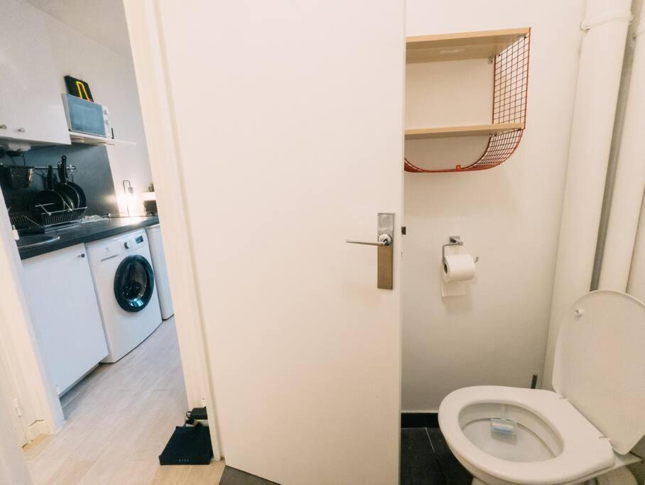 Jolie Studio Belleville Paris